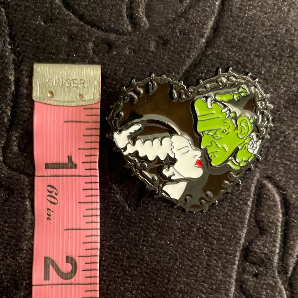 BRIDE OF FRANKENSTEIN | Enamel Pin (Brand New!) 💘 - Picture 11 of 14